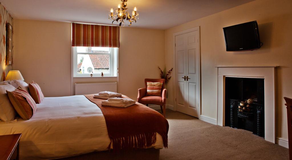 The George Country Inn, Wath Wath  Extérieur photo