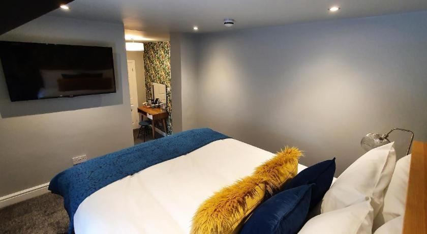The George Country Inn, Wath Wath  Extérieur photo